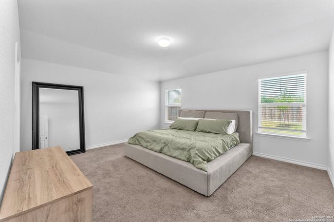 195 Cuban Emerald, House other with 5 bedrooms, 3 bathrooms and null parking in San Antonio TX | Image 7