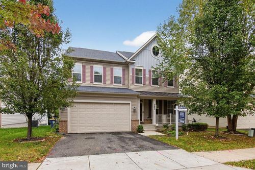 2605 Swann Wing Ct, GLENARDEN, MD, 20706-1682 | Card Image