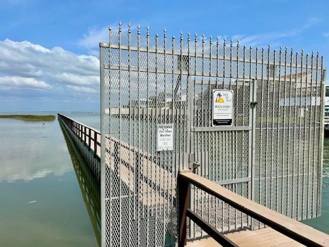 Gated Fishing Pier | Image 37