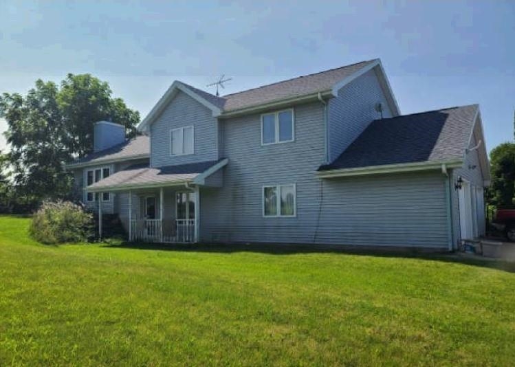 Rinden Rd, Stoughton, WI 53589