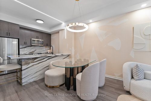 th114-30 William Jackson Way, Etobicoke, ON, M8V0J7 | Card Image