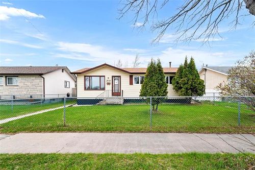 2118 Manitoba Ave, Winnipeg, MB, R2R1N8 | Card Image