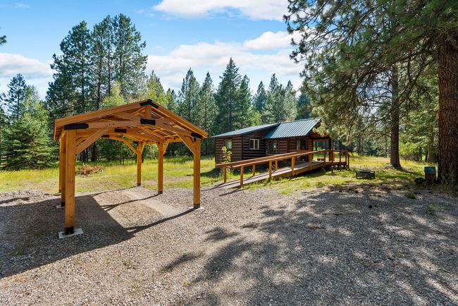 Carport & Driveway | Image 55