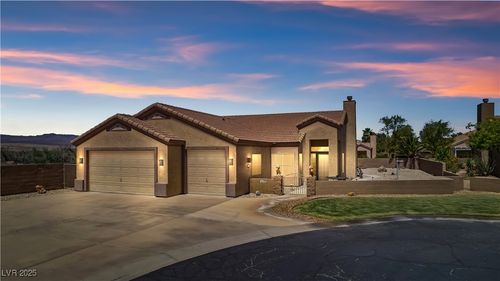 1204 Golf Club Dr, Laughlin, NV, 89029-1533 | Card Image