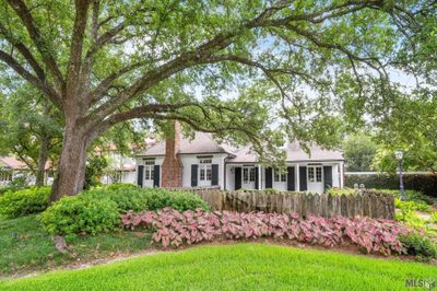 7022 Richards Dr, House other with 6 bedrooms, 6 bathrooms and null parking in Baton Rouge LA | Image 3