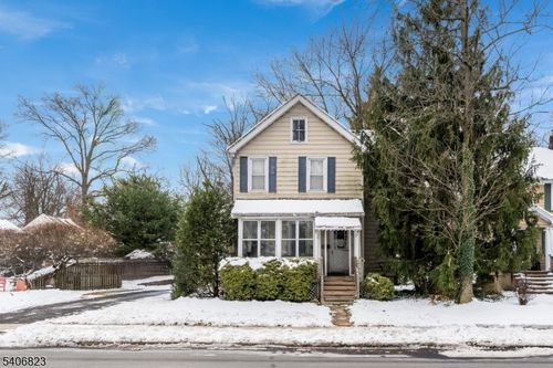 863 North Ave W, Westfield, NJ, 07090-1435 | Card Image