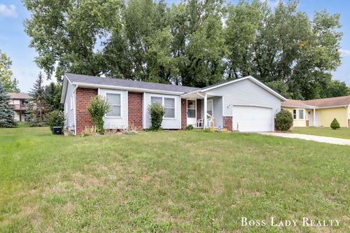 1821 32nd St Se, Grand Rapids, MI, 49508-1501 | Card Image