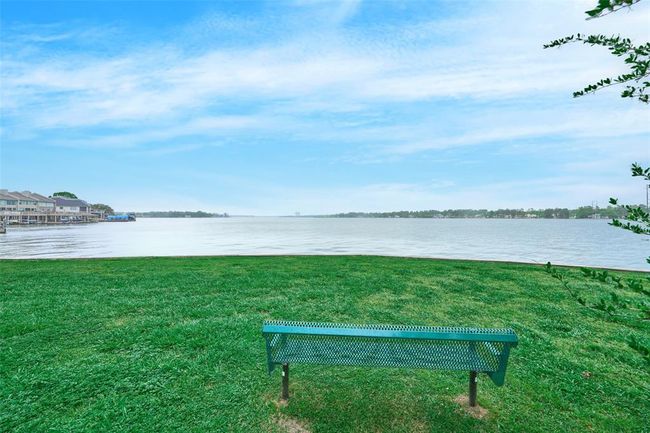 Enjoy Sunrise & Sunset on Nearby Green Space. | Image 35