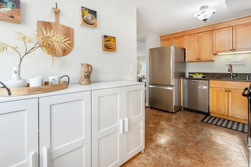 apt-415-30 Revere Beach Pkwy, Medford, MA, 02155-5162 | Card Image