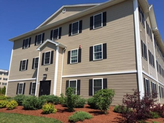 APT-108 - 100 Sentinel Ct, Condo with 2 bedrooms, 2 bathrooms and null parking in Manchester NH | Image 7