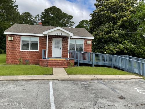 3187 New Bern Hwy, Jacksonville, NC, 28546-8141 | Card Image