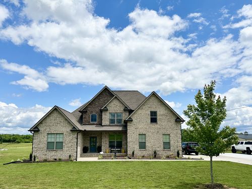 2092 Longview Rd, Bell Buckle, TN, 37020-4835 | Card Image