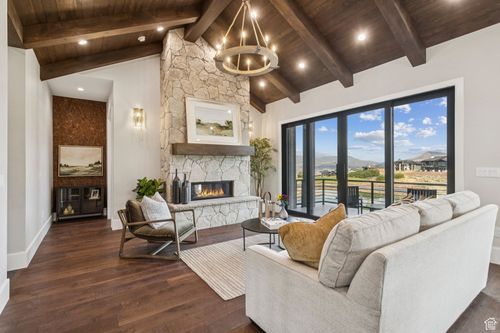 1385 Lasso Trl, Hideout, UT, 84036-9467 | Card Image