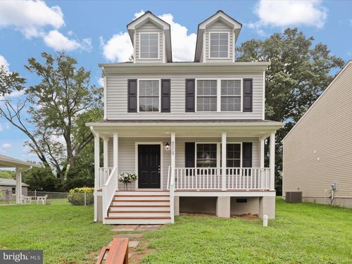 8509 Engleside St, Alexandria, VA, 22309-1701 | Card Image