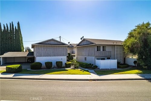 13131 Magnolia St, Garden Grove, CA, 92844-1376 | Card Image