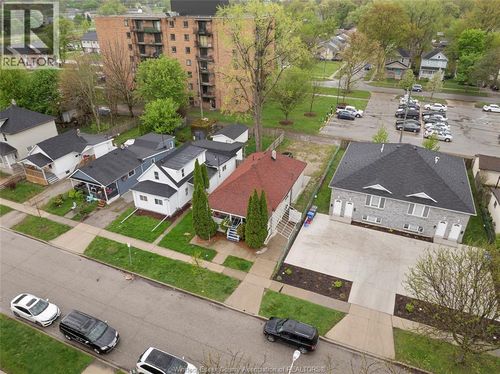 609 St Joseph St, Windsor, ON, N9C3H3 | Card Image