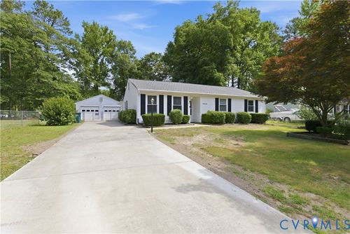 5616 Annette Dr, Sandston, VA, 23150-1302 | Card Image