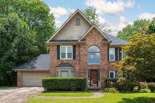 6700 W Point Dr, Hixson, TN, 37343-2549 | Card Image