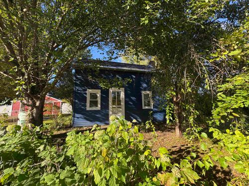 187 White Creek Road, Shaftsbury, VT, 05257 | Card Image