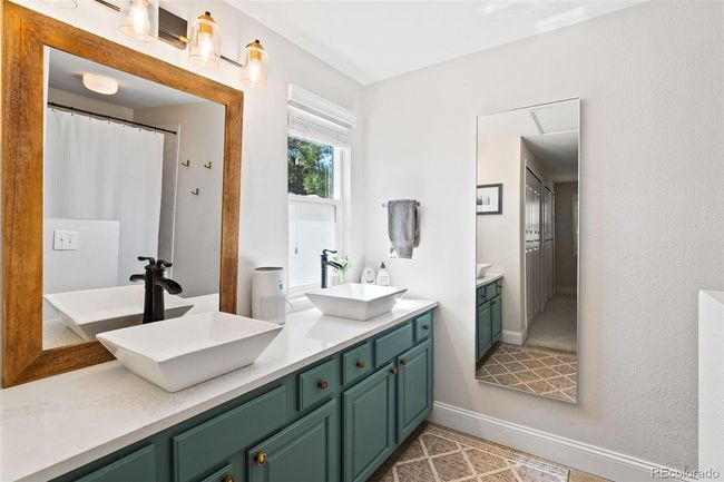 7862 S Ulster St, House other with 4 bedrooms, 2 bathrooms and 2 parking in Centennial CO | Image 26