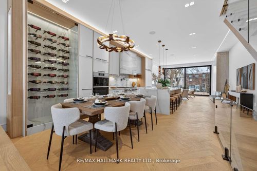 10 Wheeler Ave, Toronto, ON, M4L3V2 | Card Image