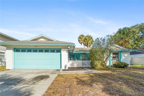 7523 Barry Rd, TAMPA, FL, 33634-2908 | Card Image