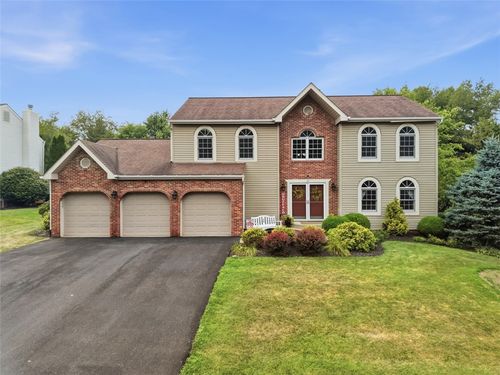 151 Woodbine Dr, Cranberry Twp, PA, 16066-3211 | Card Image
