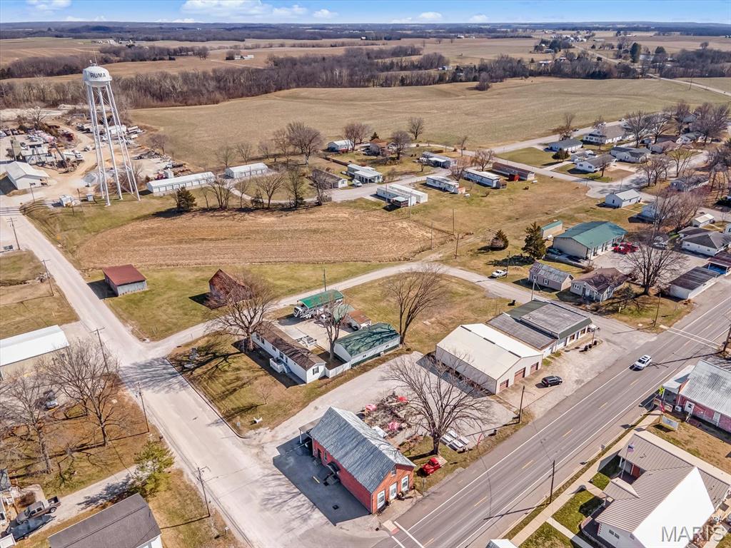 Commercial Sale in Ruma 4