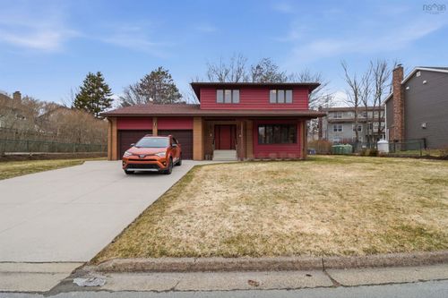 9 Nighthawk Lane, Bedford, NS, B4A3L2 | Card Image