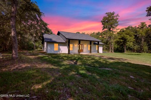 1305 Pine St, Gulfport, MS, 39507-3533 | Card Image