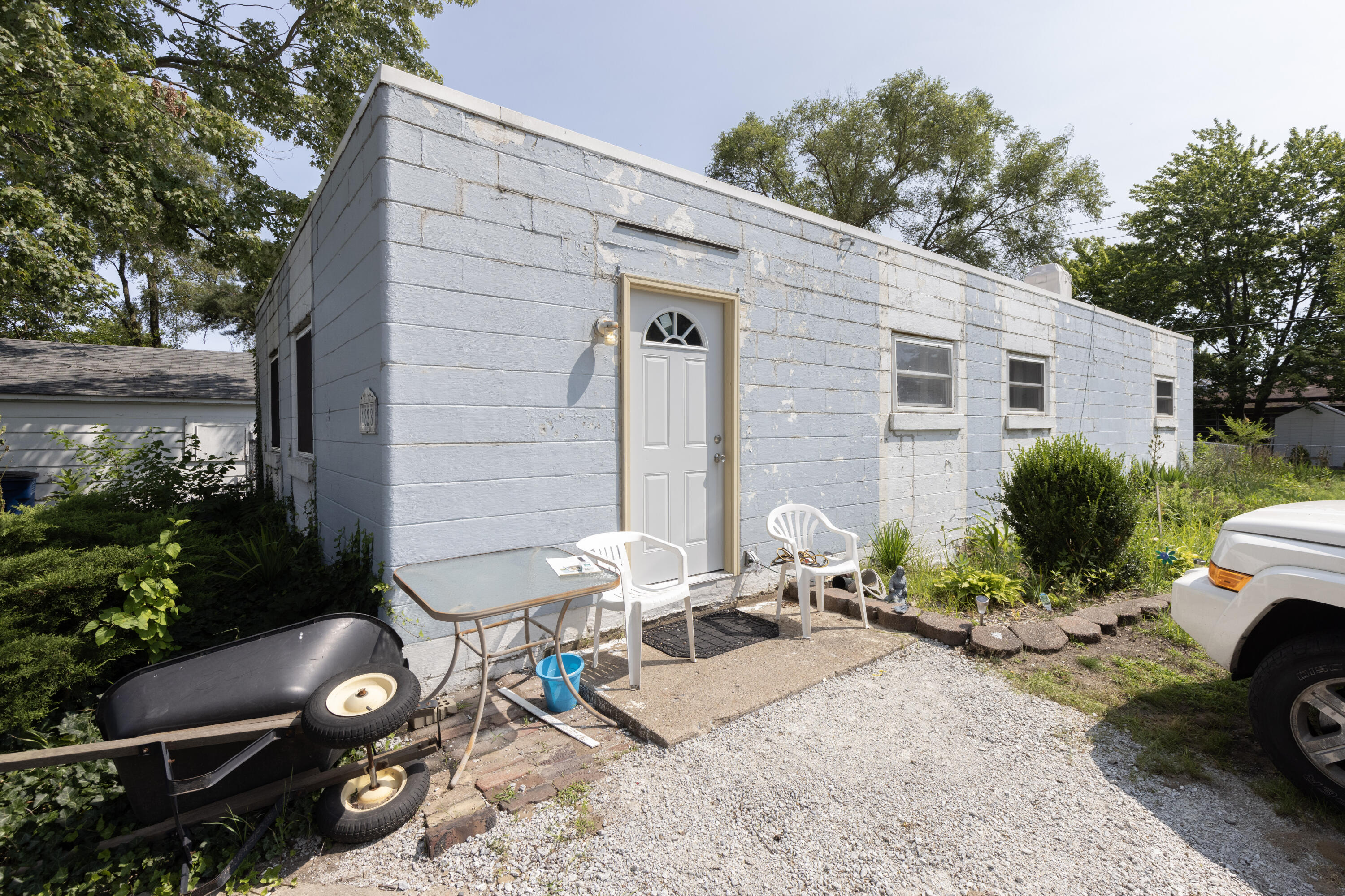 1828 Kentucky Street, For Sale in Michigan City Zoocasa