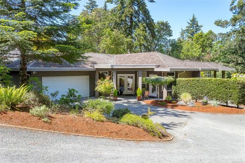 1145 Osprey Dr, North Cowichan, BC, V9L5S3 | Card Image