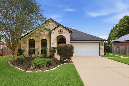 33043 Lois Ln, Pinehurst, TX, 77362 | Card Image