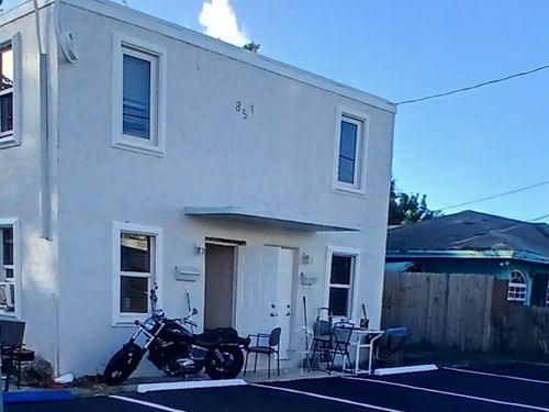 851 Nw 4th Ave, Pompano Beach, FL, 33060-5591 | Card Image