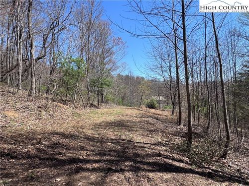 70 Laurel Mountain Rd, Sparta, NC, 28675 | Card Image