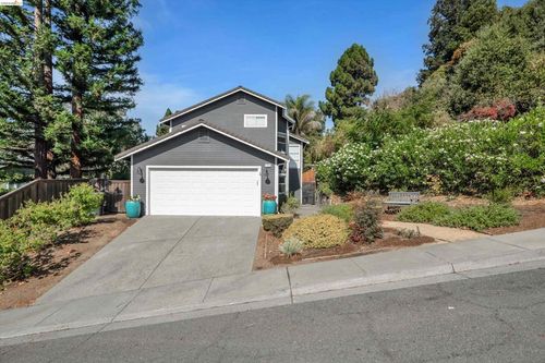 1835 Mountview Ter, Benicia, CA, 94510-2749 | Card Image