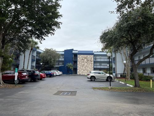 1-210-3220 Holiday Springs Blvd, Margate, FL, 33063-5407 | Card Image