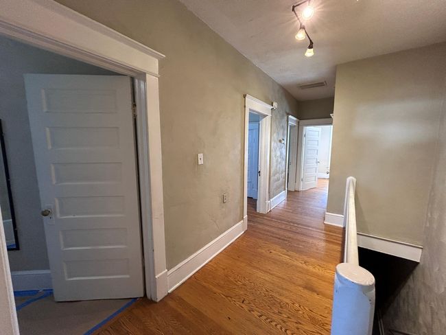 8Hallway | Image 4