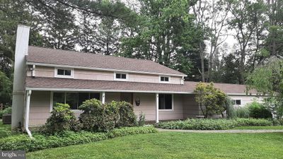 6 N Elm Street, House other with 6 bedrooms, 3 bathrooms and null parking in HOPEWELL NJ | Image 1