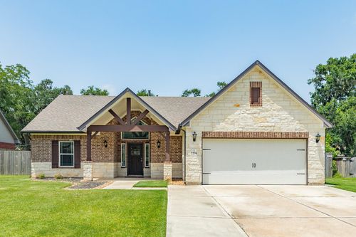 2234 Lake Forrest Dr, West Columbia, TX, 77486-9622 | Card Image