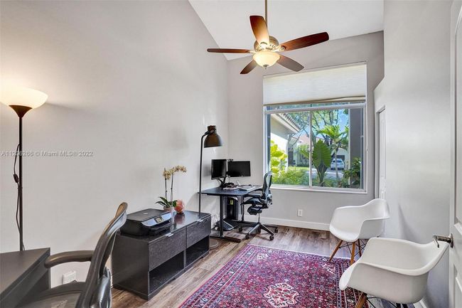 730 Bayside Ln, House other with 4 bedrooms, 3 bathrooms and null parking in Weston FL | Image 11