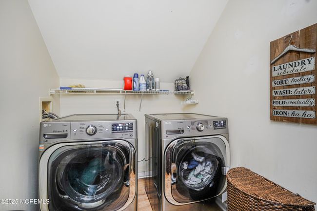 1 Pondview Dr, House other with 4 bedrooms, 3 bathrooms and null parking in Tinton Falls NJ | Image 27