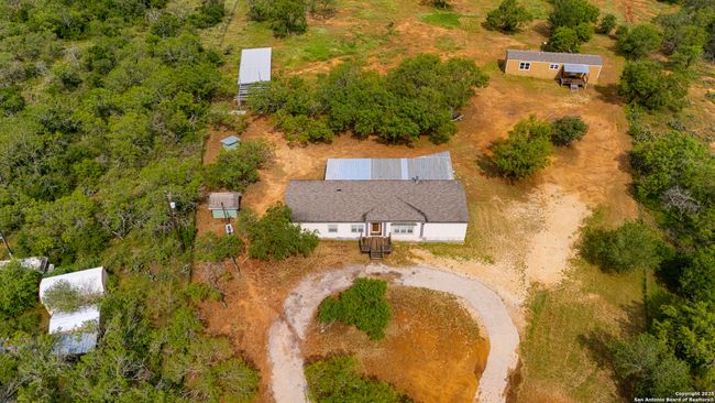 6 River Bluff Dr, House other with 4 bedrooms, 3 bathrooms and null parking in Lytle TX | Image 34