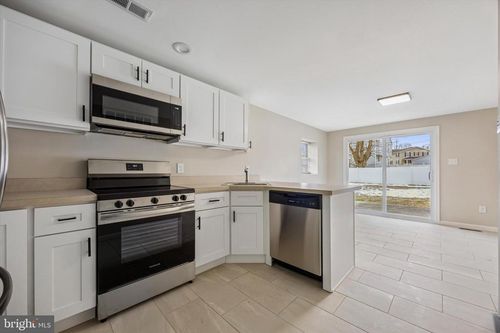 1-431 Logan Avenue, GLENSIDE, PA, 19038 | Card Image