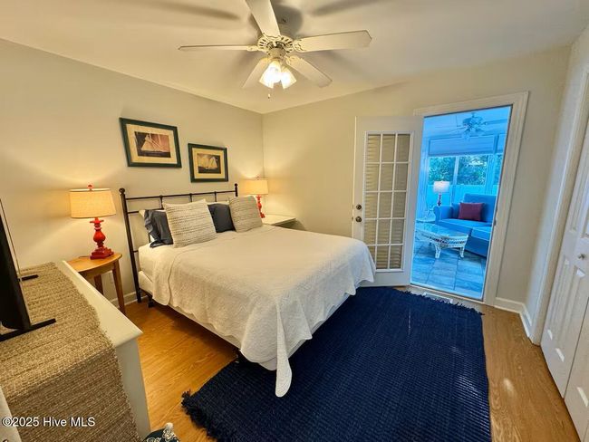 111 Ne 39 Th St, House other with 3 bedrooms, 2 bathrooms and 2 parking in Oak Island NC | Image 20