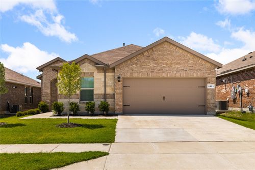 6221 Flour Mill Run, Fort Worth, TX, 76179-3106 | Card Image
