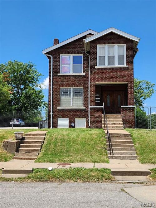 2801 Arlington Ave, Saint Louis, MO, 63120-2011 | Card Image
