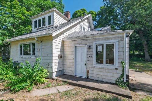 126 Lakehurst Ave, Weymouth, MA, 02189-1445 | Card Image