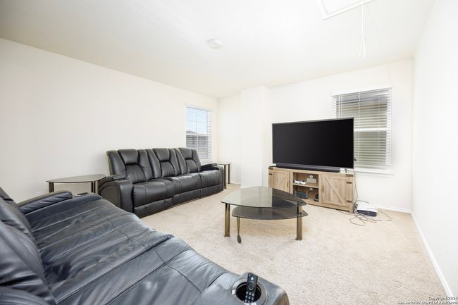 4843 Vogesite Path, House other with 4 bedrooms, 3 bathrooms and null parking in San Antonio TX | Image 12