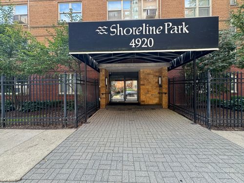 s208-4920 N Marine Drive, Chicago, IL, 60640 | Card Image